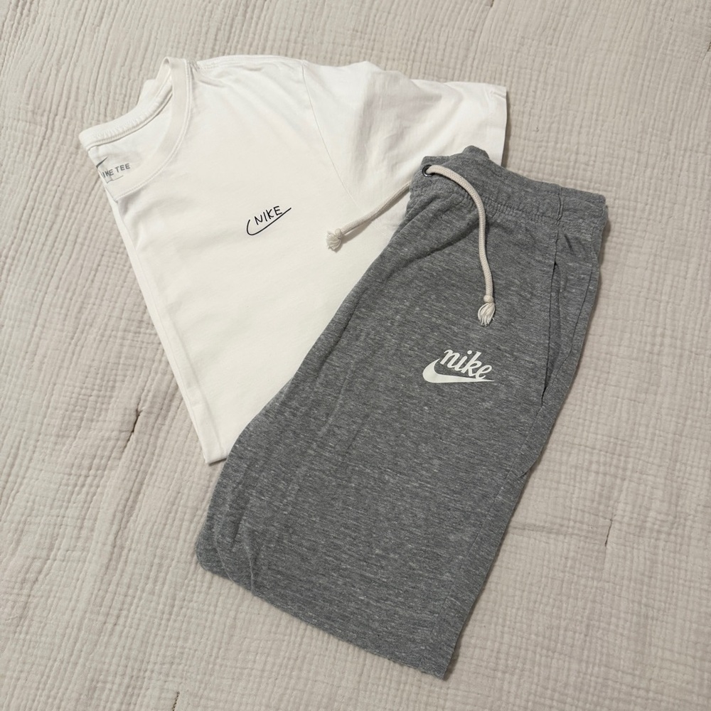 Nike White Tee and Grey Joggers Bundle